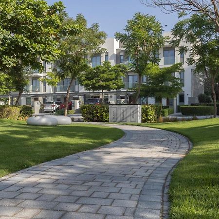 Stay By Latinem Luxury Studio Holiday Home G6-6103 Near Burj Khalifa Dubái Exterior foto